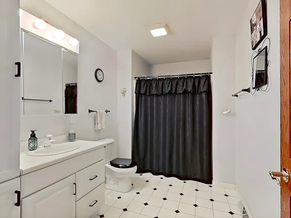 $715,000 | 3630 T T-Bird Way, Cottage Grove, WI 53527