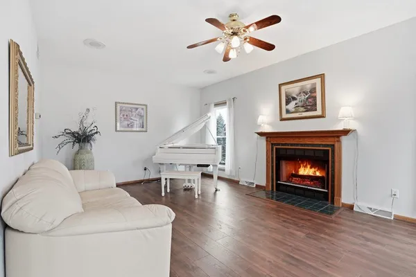 $715,000 | 3630 T T-Bird Way, Cottage Grove, WI 53527