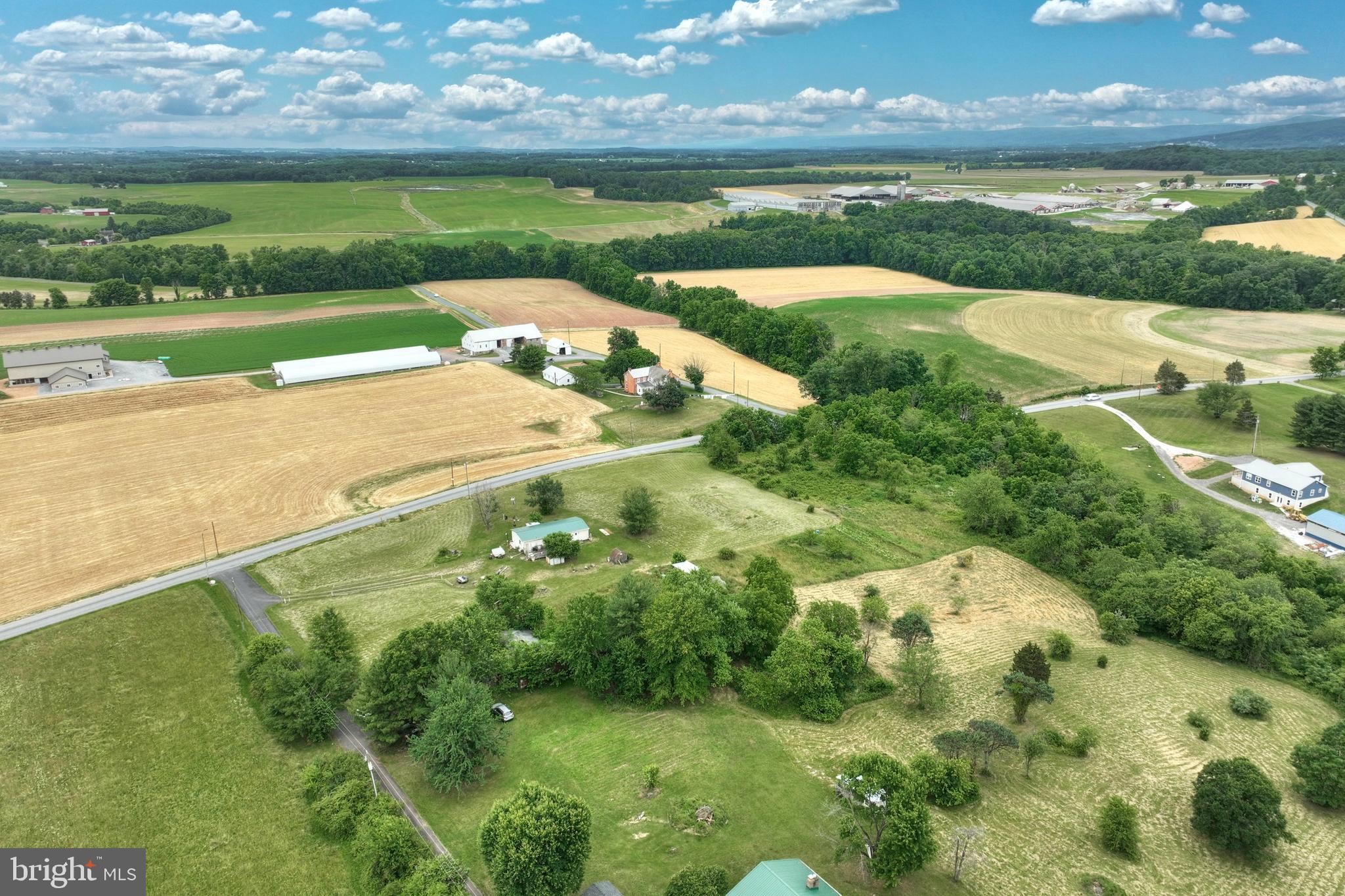 1233 Mason Dixon Road Gettysburg, PA 17325 - Photo 13 of 19
