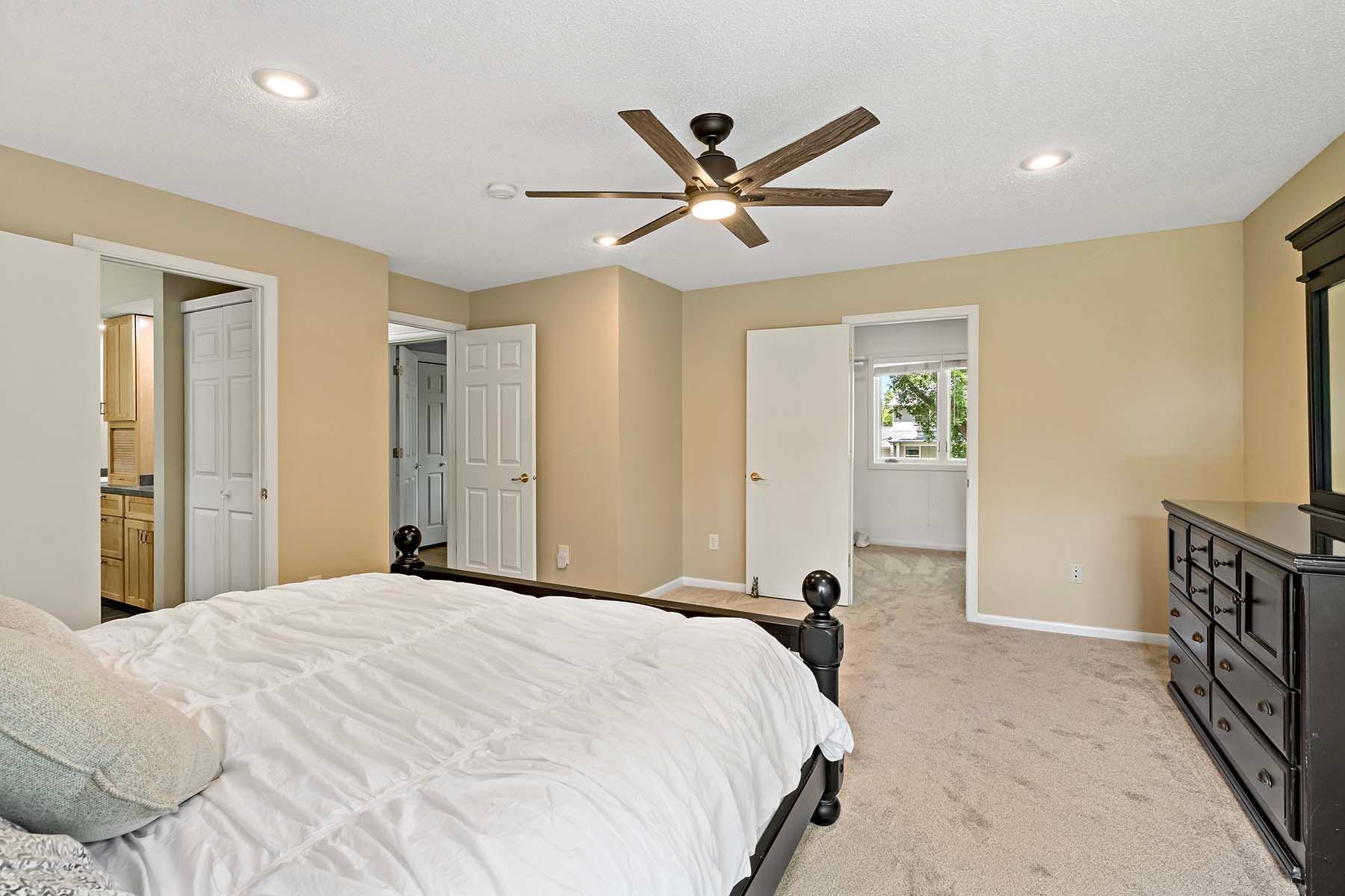 5077 Westmill Road Minnetonka, MN 55345 - Photo 23 of 37 Gallery Image 23