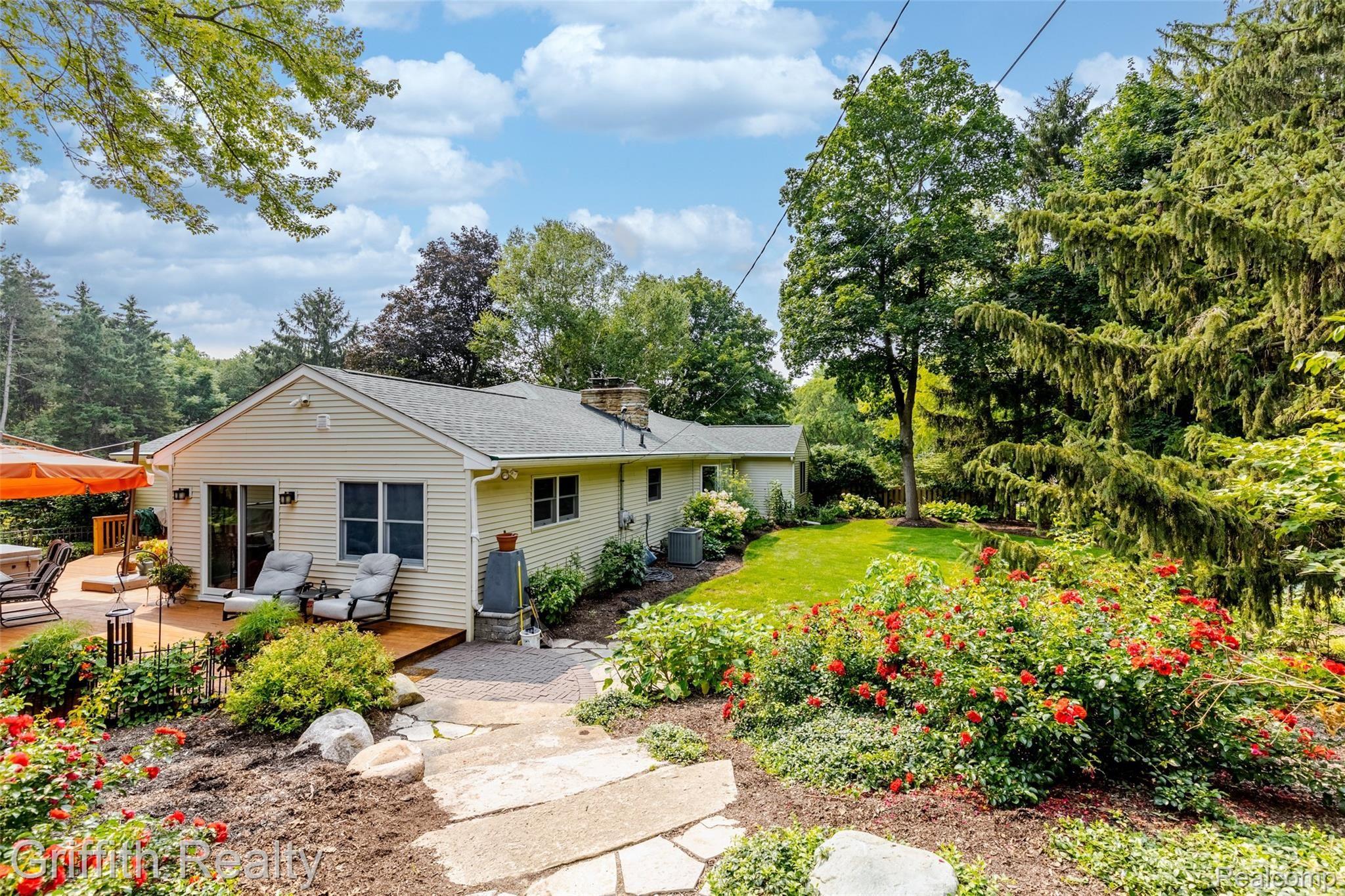2450 Golf Club Road Howell, MI 48843 - Photo 39 of 59 2450 Golf Road-17.jpg