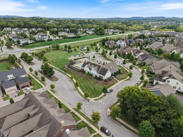$739,900 | 9031 Headwaters Drive, Franklin, TN 37064