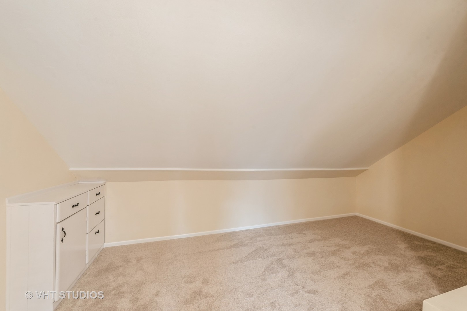 30 Hickory Lane Cary, IL 60013 - Photo 16 of 16 a view of an empty room