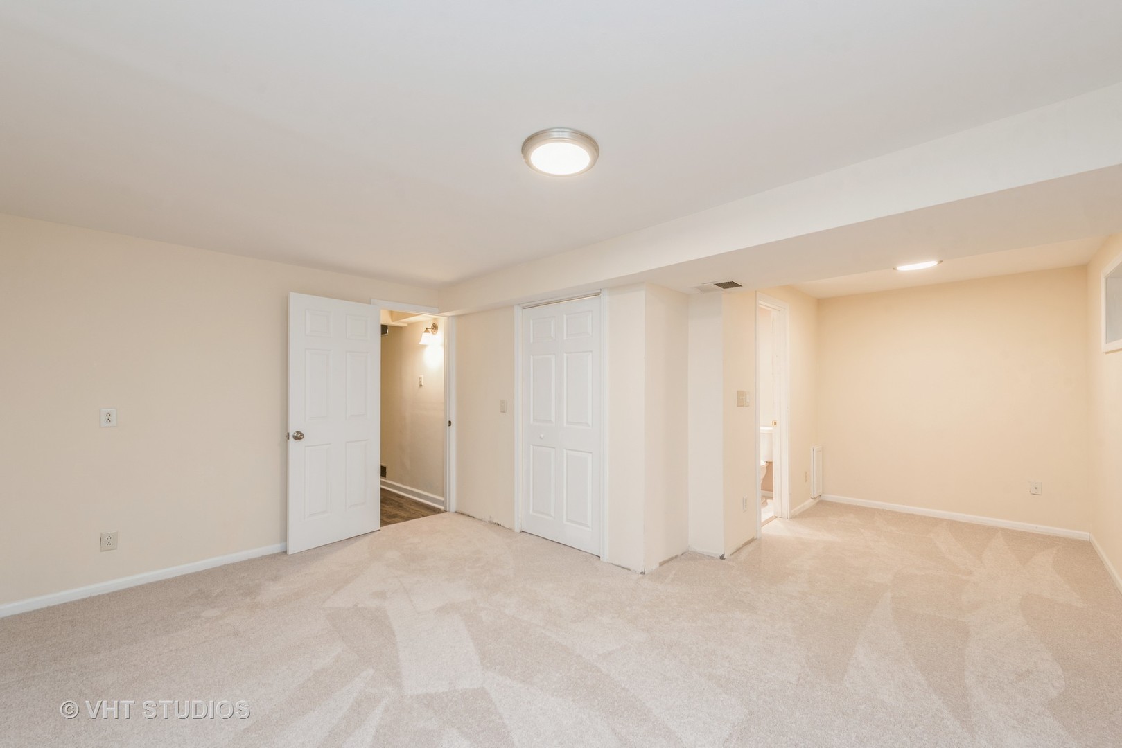 30 Hickory Lane Cary, IL 60013 - Photo 9 of 16 a view of an empty room