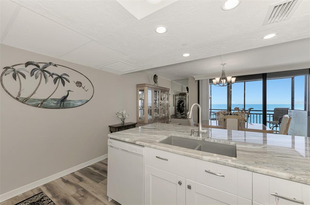 631 Alhambra Road, Unit 1004 Venice, FL 34285 - Photo 20 of 71