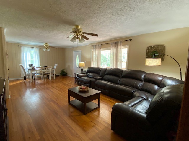 3764 Decherd Estill Road Winchester, TN 37398 - Photo 2 of 29 a living room with furniture a dining table and a window