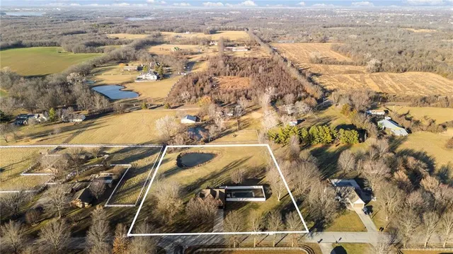 $775,000 | 24206 East 88th Street, Lee's Summit, MO 64064