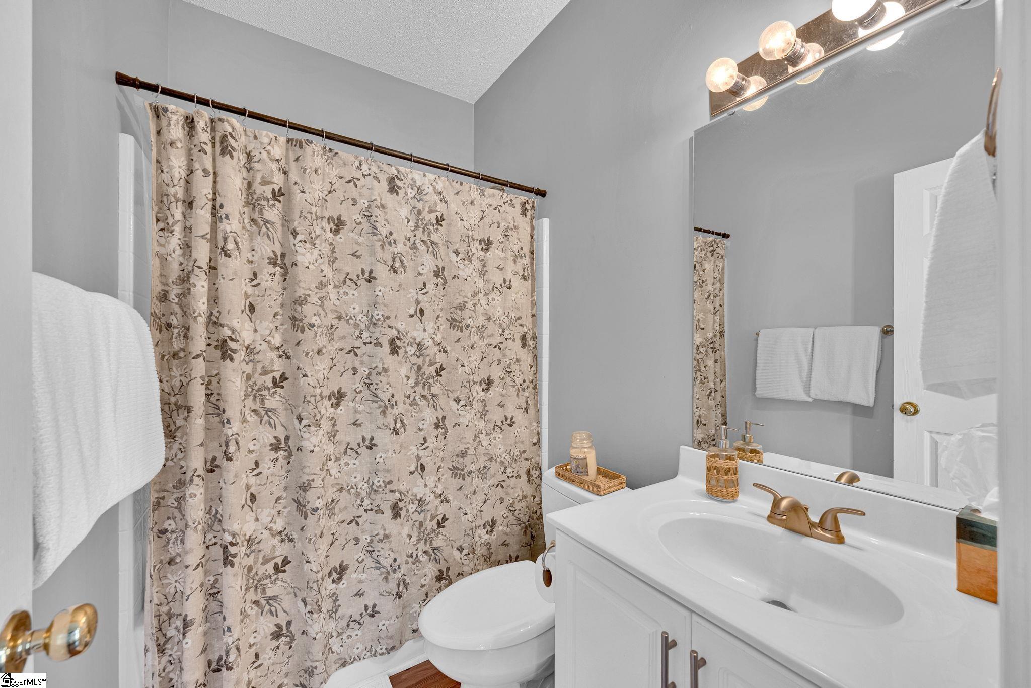 214 Ashridge Way Simpsonville, SC 29681 - Photo 20 of 37