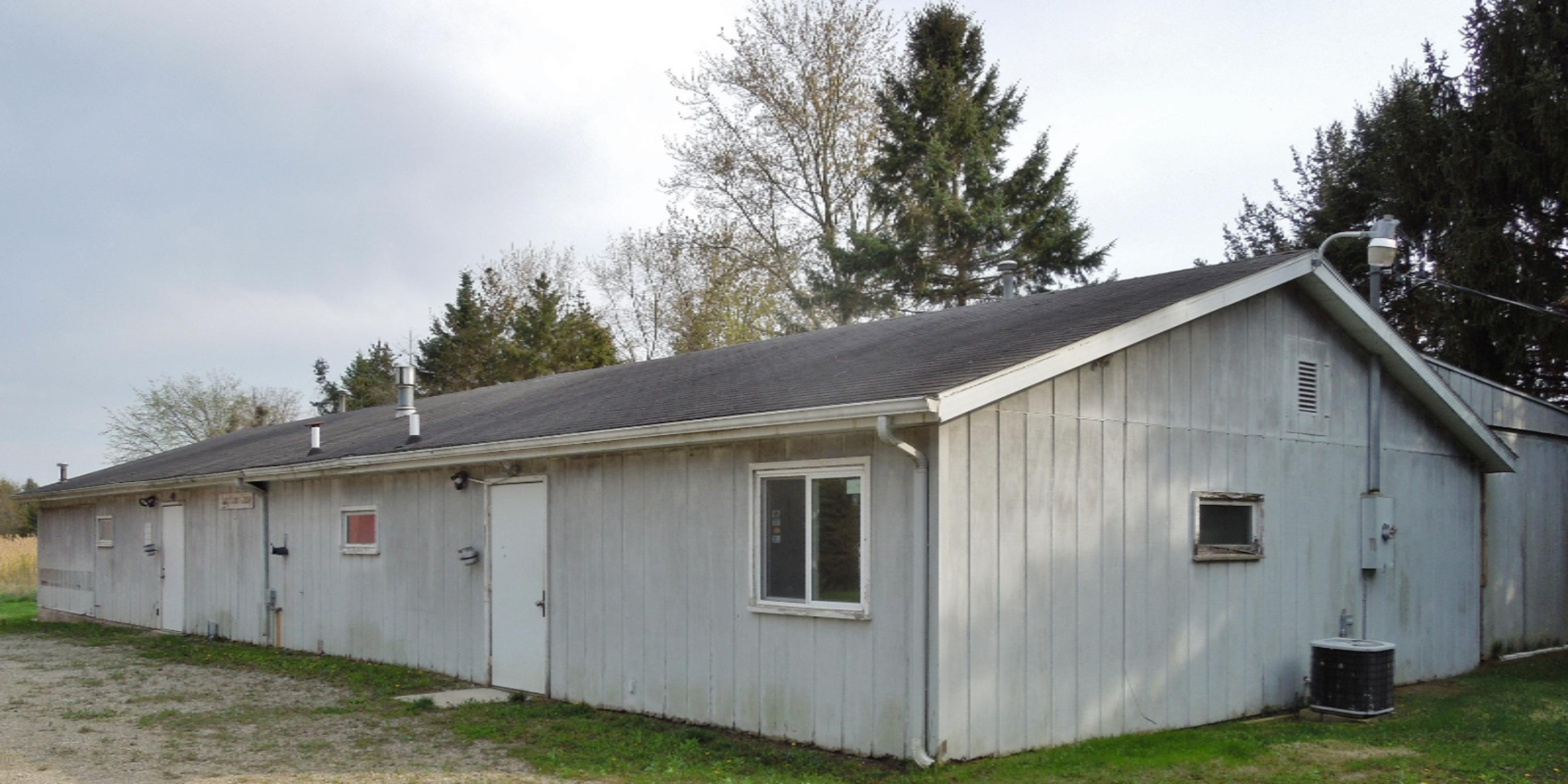4915 Riverside Road Coloma, MI 49038 - Photo 8 of 57 DSCN6071