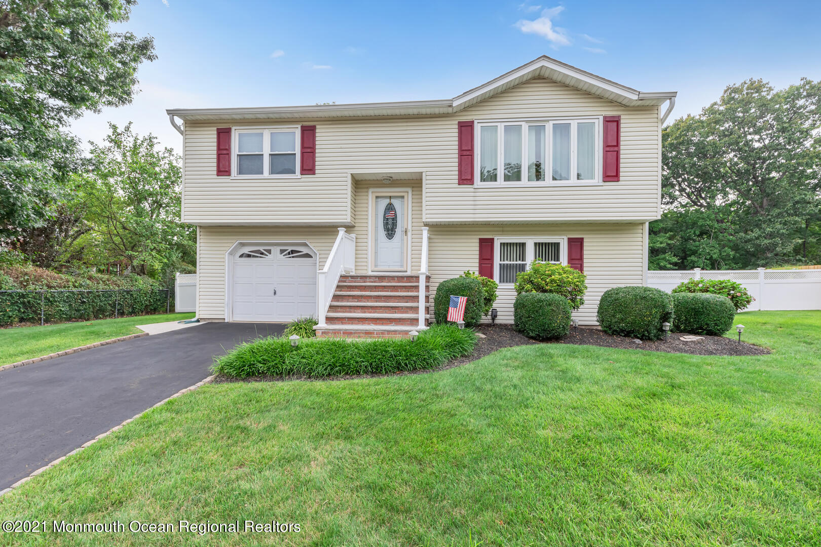 7 Minuteman Road Hazlet, NJ 07730 - Photo 1 of 31 Front