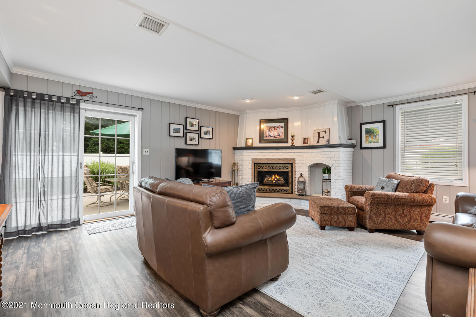 7 Minuteman Road Hazlet, NJ 07730 - Photo 14 of 31 Family Room