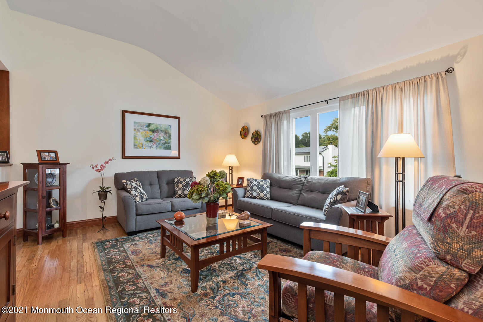 7 Minuteman Road Hazlet, NJ 07730 - Photo 3 of 31 Living