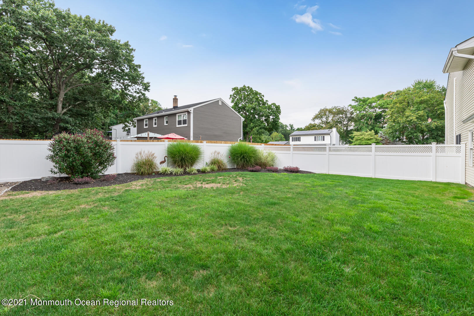 7 Minuteman Road Hazlet, NJ 07730 - Photo 27 of 31 Yard