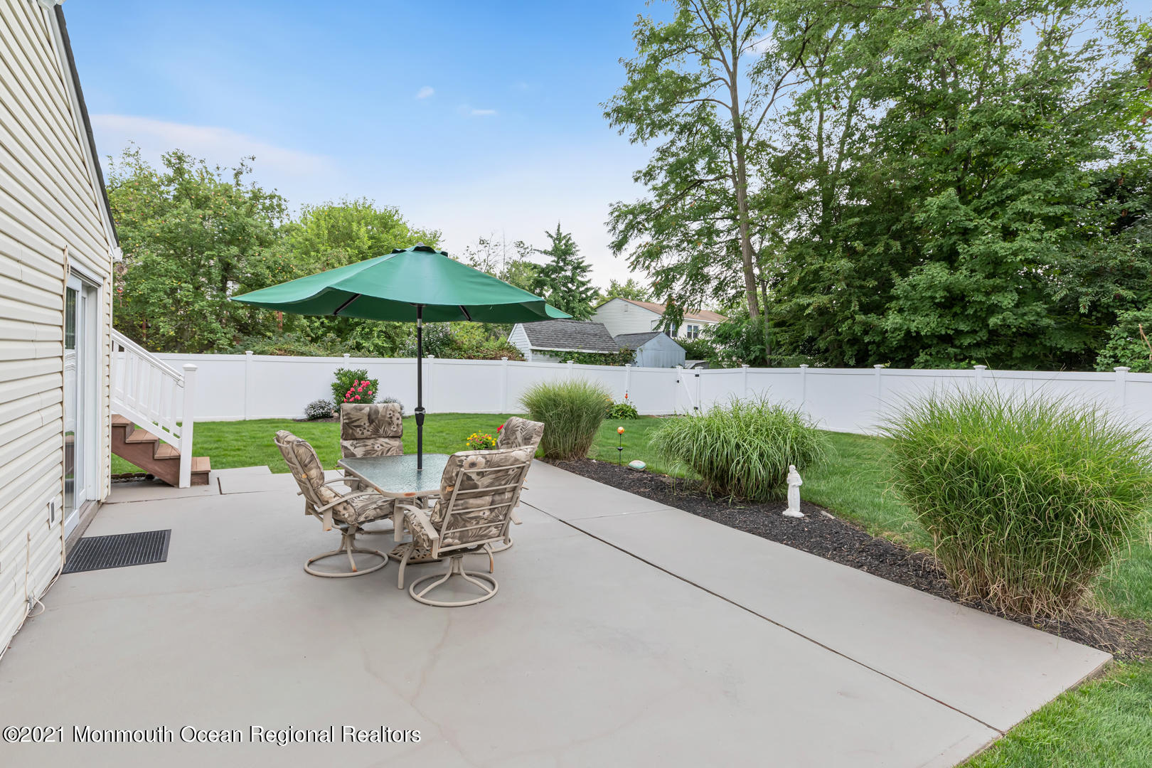 7 Minuteman Road Hazlet, NJ 07730 - Photo 29 of 31 Patio