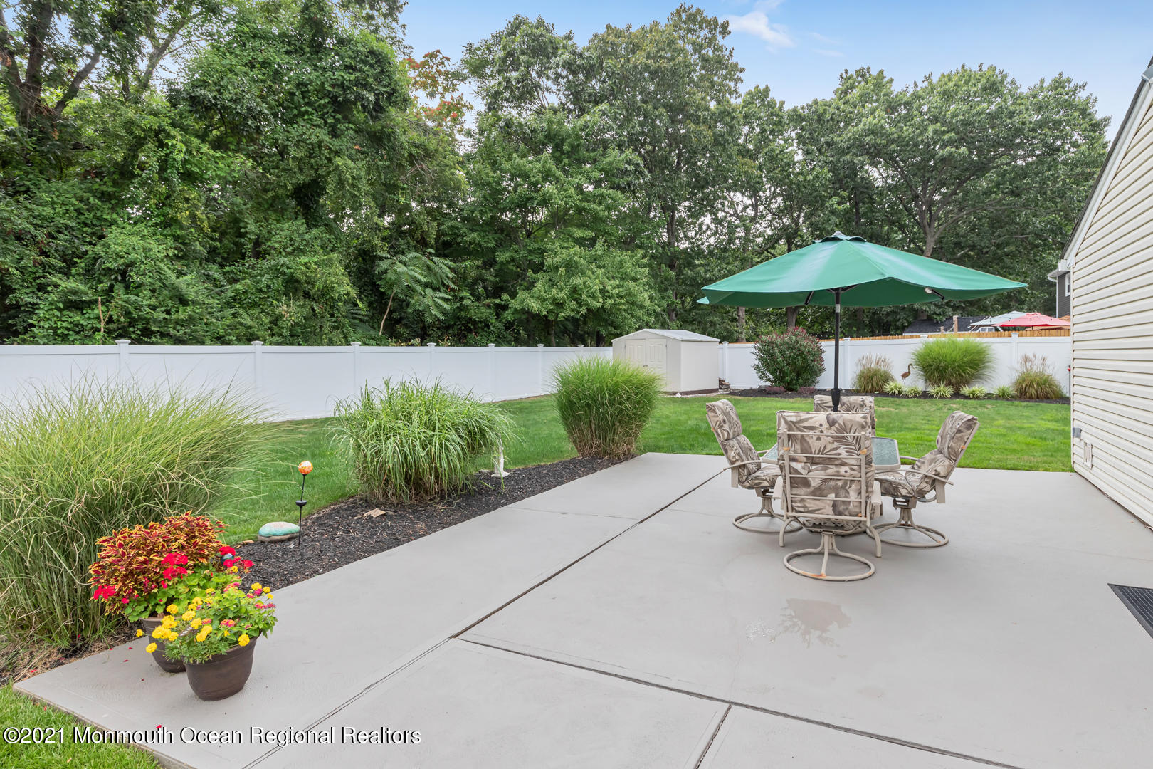 7 Minuteman Road Hazlet, NJ 07730 - Photo 30 of 31 Patio