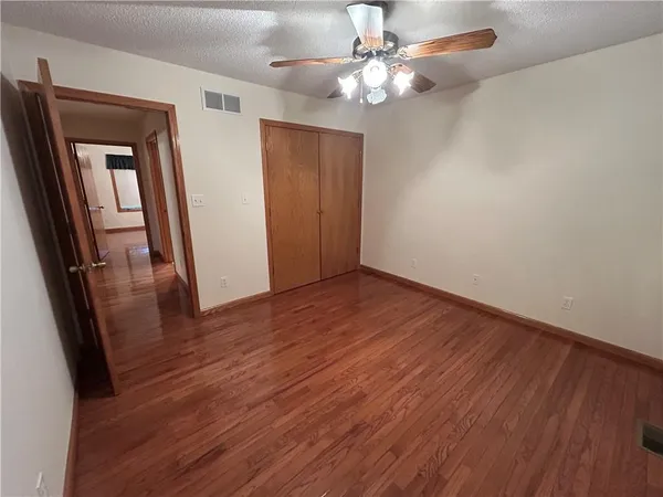 $560,000 | 1379 Northwest Hwy M, Chilhowee, MO 64733