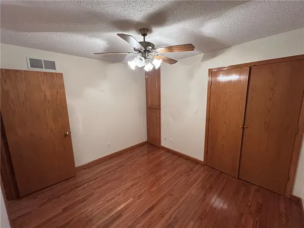 $560,000 | 1379 Northwest Hwy M, Chilhowee, MO 64733