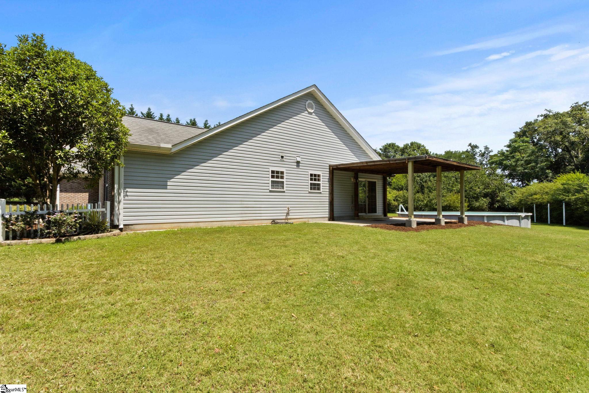 111 Dillard Road Duncan, SC 29334 - Photo 32 of 45 Gallery Image 32