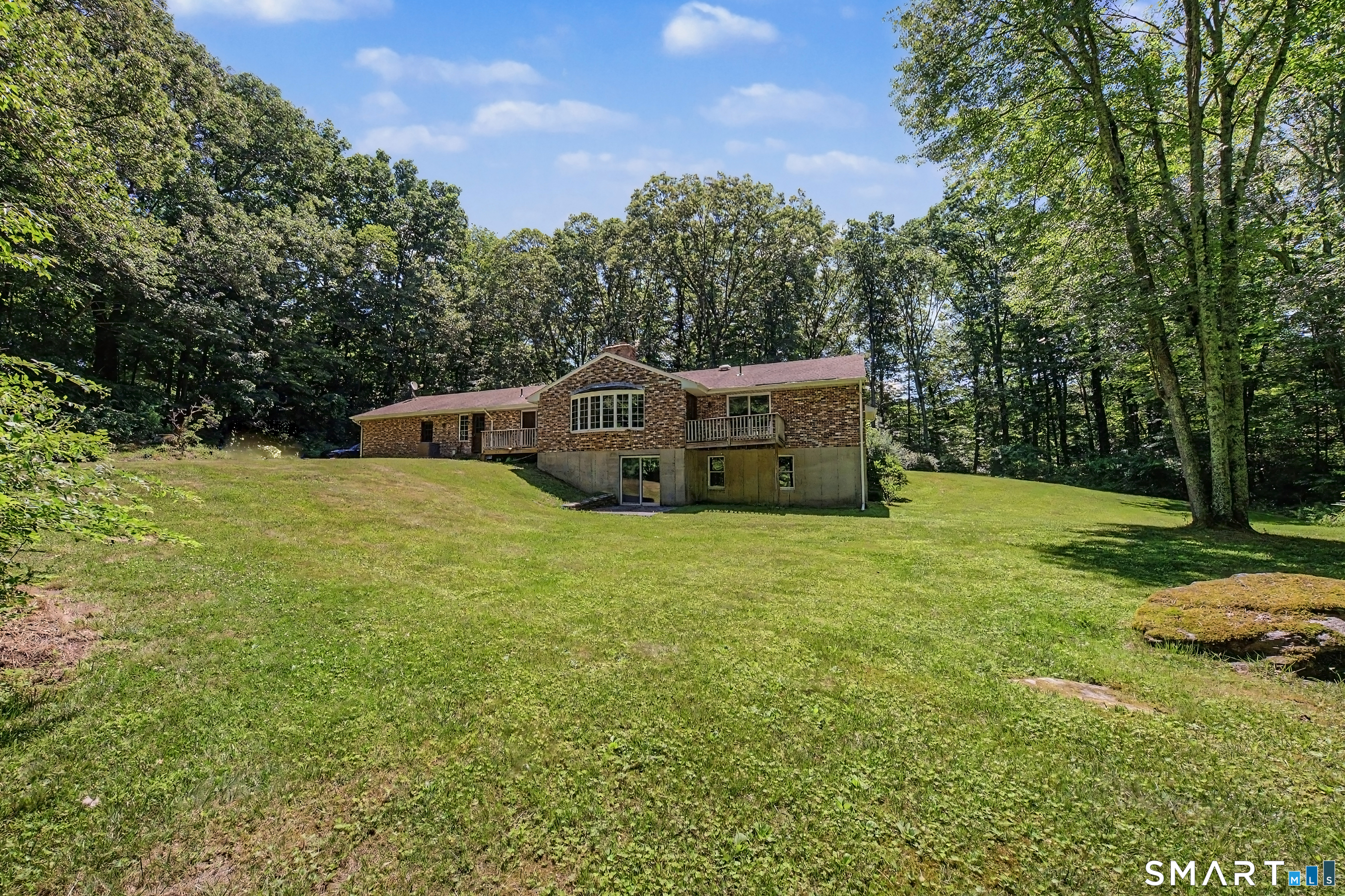 370 Hubbard Road Haddam, CT 06441 - Photo 36 of 39