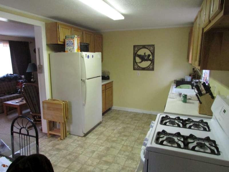 91 North Dangl Road Muskegon, MI 49442 - Photo 3 of 4 IMG_0667-800