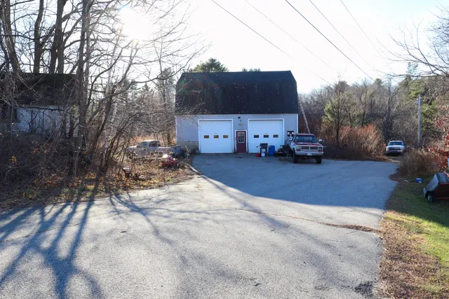$359,000 | 696 Fort Hill Road, Gorham, ME 04038