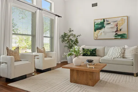 $1,025,000 | 2320 Via Cordova Court, Austin, TX 78732