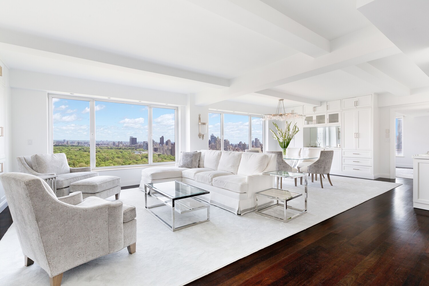 160 Central Park South, Unit 3301 Manhattan, NY 10019 - Photo 2 of 20