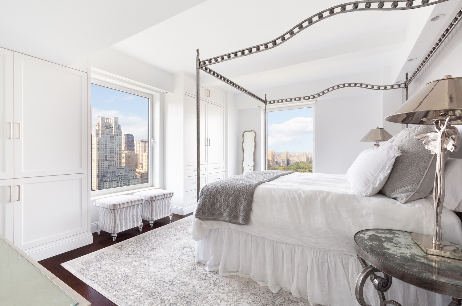 160 Central Park South, Unit 3301 Manhattan, NY 10019 - Photo 7 of 20