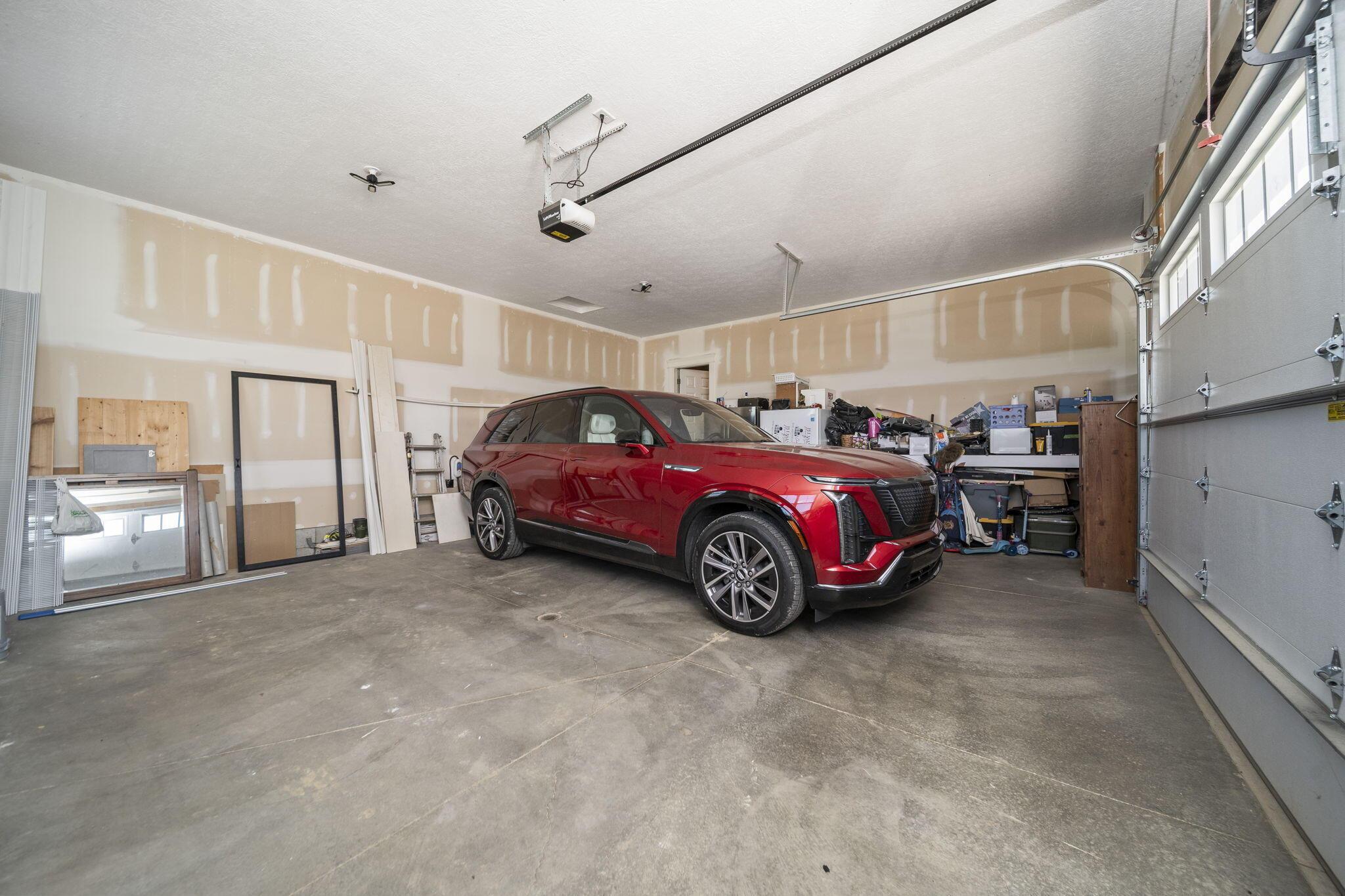 3364 Tschopp Road Northeast Lancaster, OH 43130 - Photo 61 of 80 Garage Interior