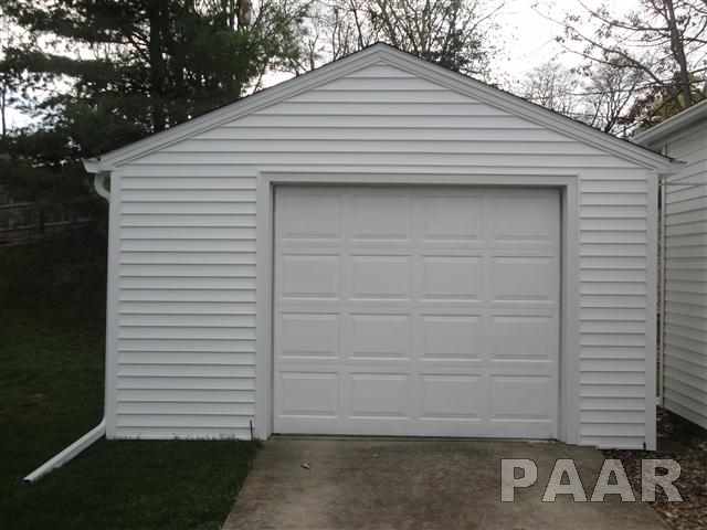 300 West Stonegate Road Peoria, IL 61614 - Photo 18 of 18 Gallery Image 18