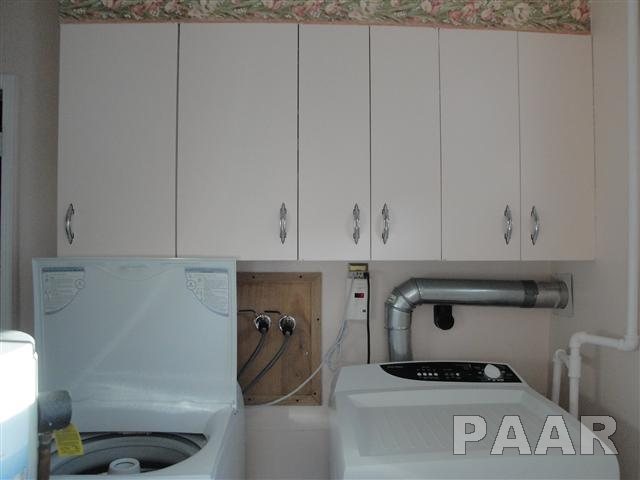 300 West Stonegate Road Peoria, IL 61614 - Photo 10 of 18 Gallery Image 10