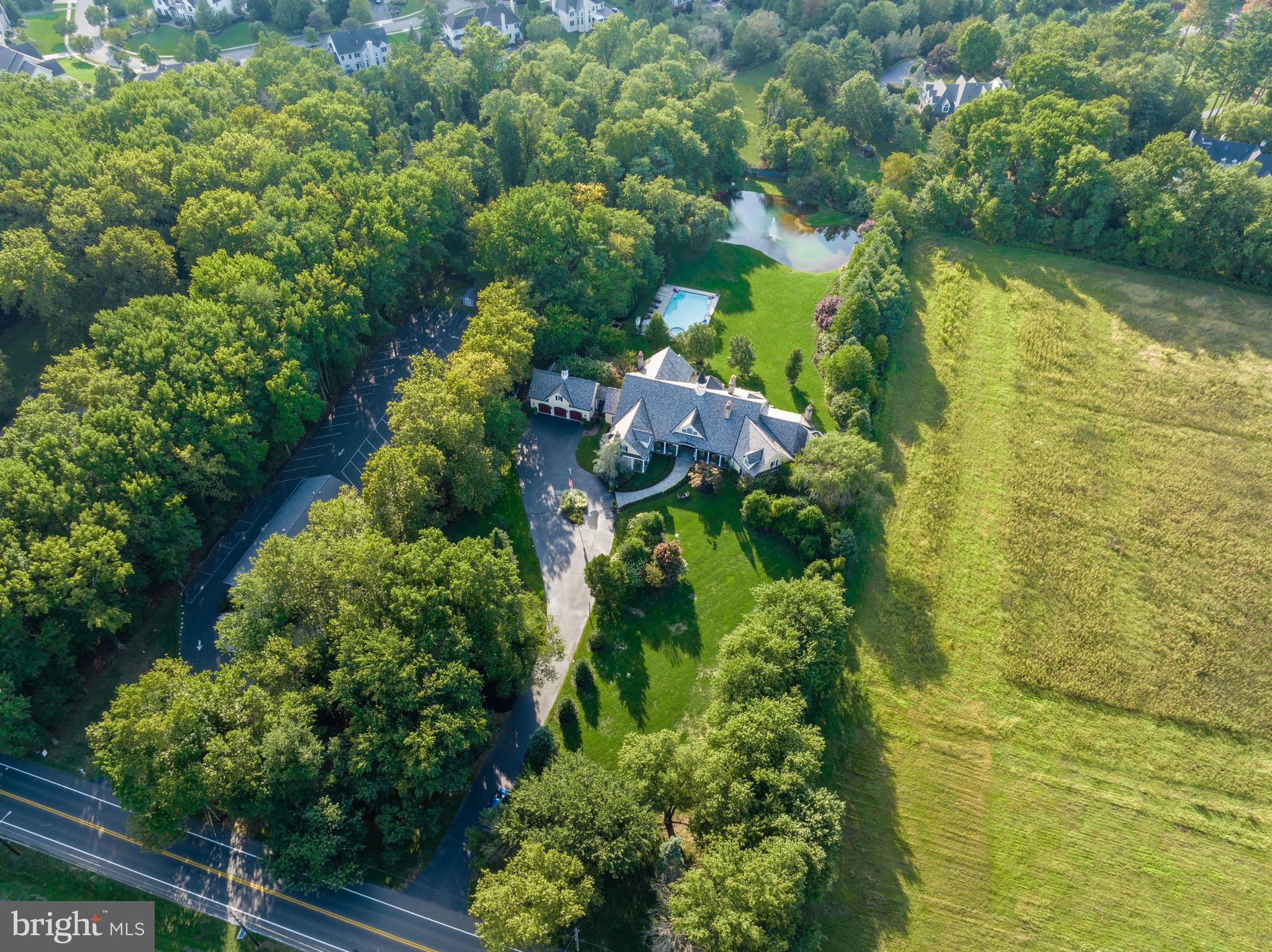 343 Bridgeboro Road Moorestown, NJ 08057 - Photo 52 of 52 a view of a garden