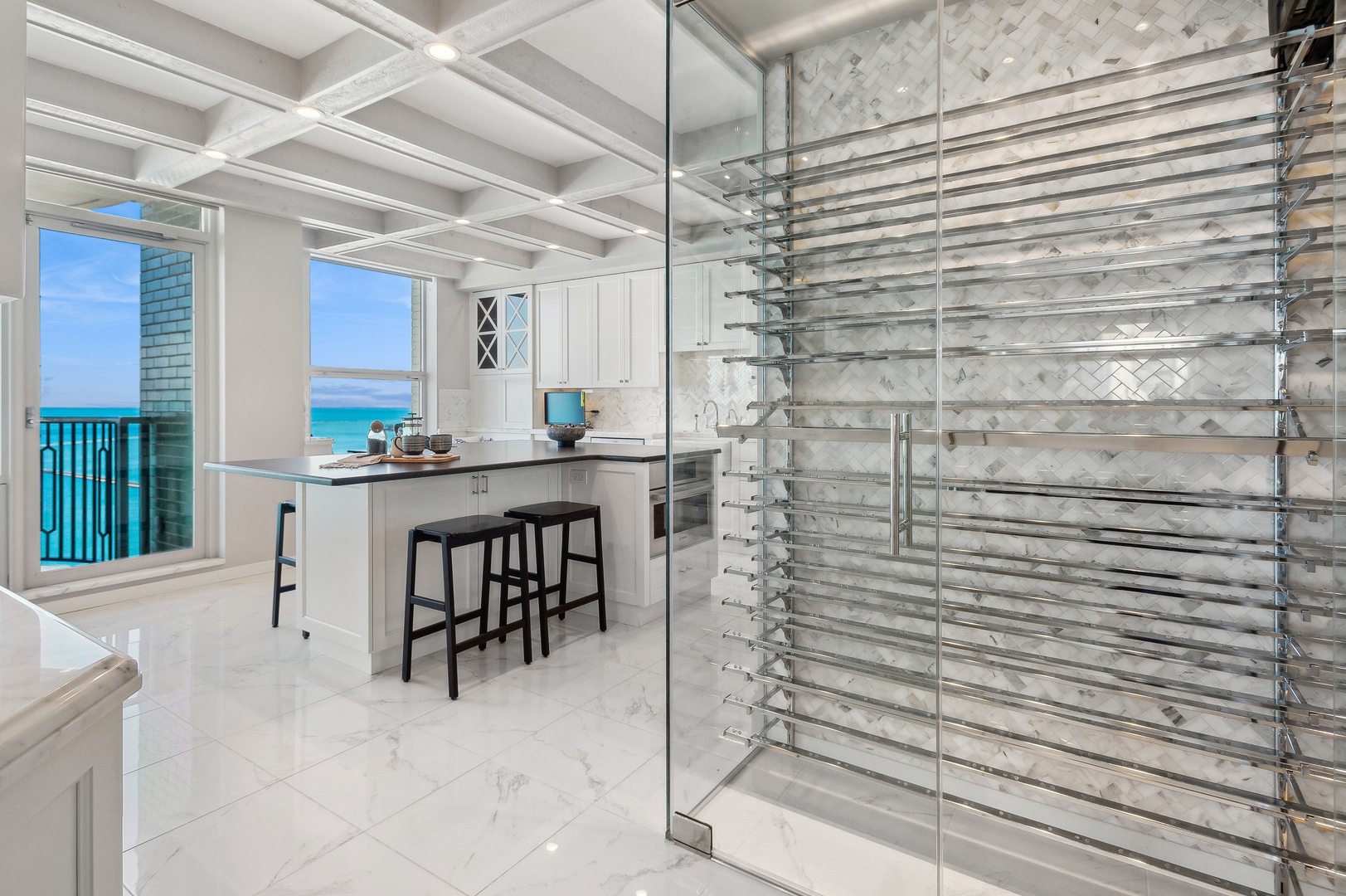 1040 North Lake Shore Drive, Unit 25D Chicago, IL 60611 - Photo 12 of 38