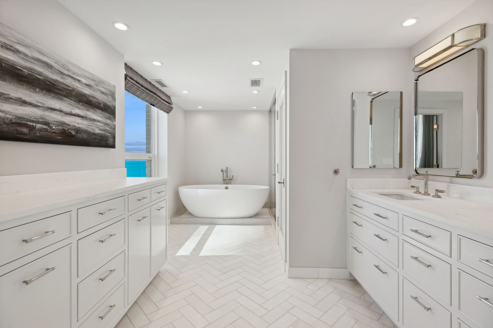 1040 North Lake Shore Drive, Unit 25D Chicago, IL 60611 - Photo 23 of 38