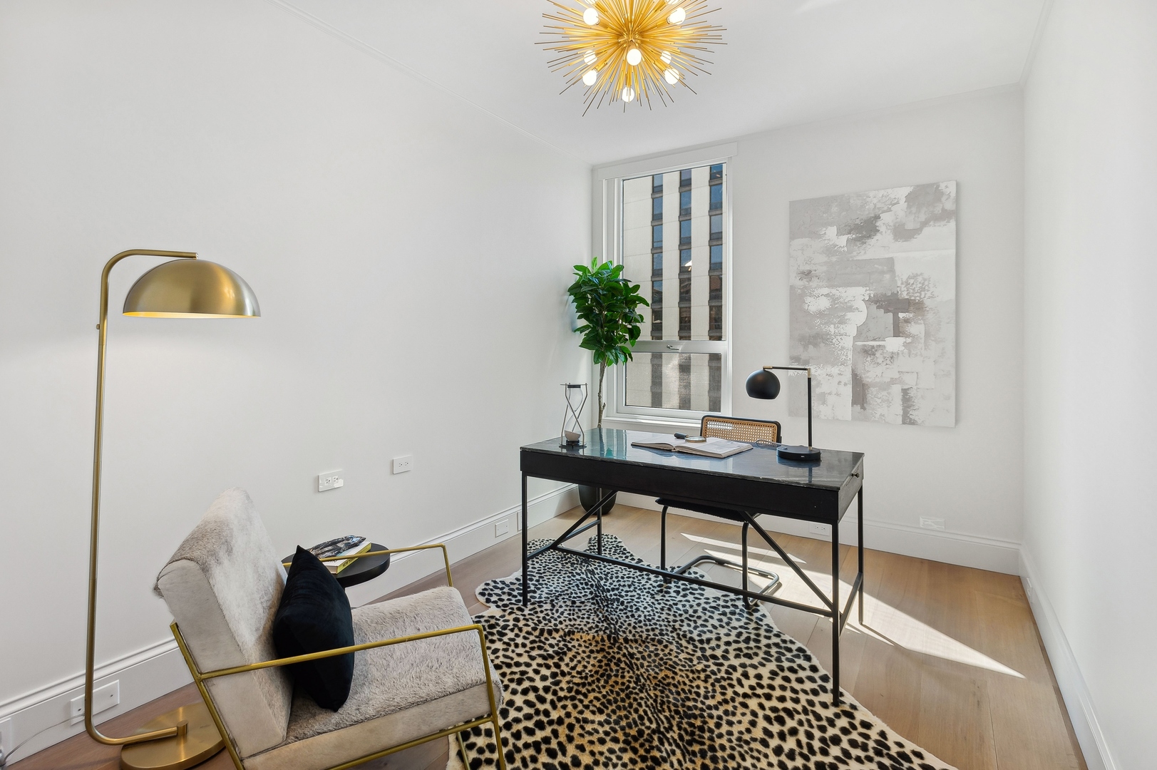 1040 North Lake Shore Drive, Unit 25D Chicago, IL 60611 - Photo 28 of 38