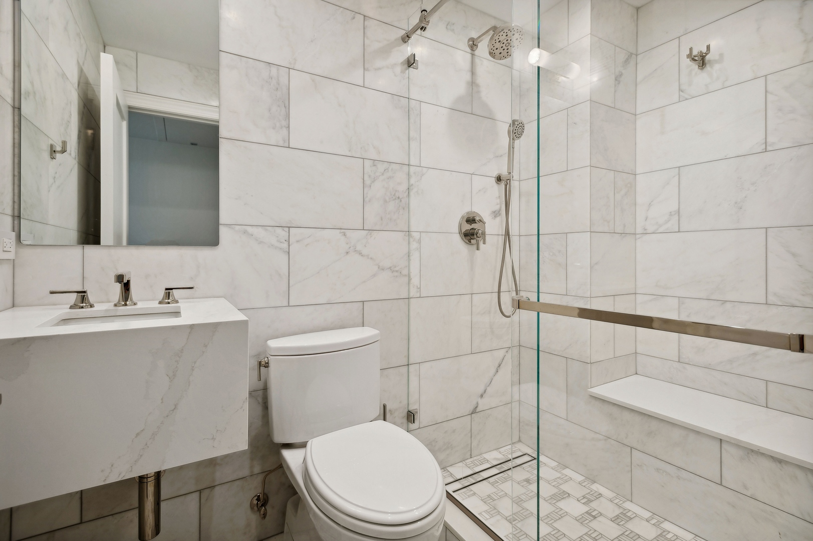 1040 North Lake Shore Drive, Unit 25D Chicago, IL 60611 - Photo 29 of 38