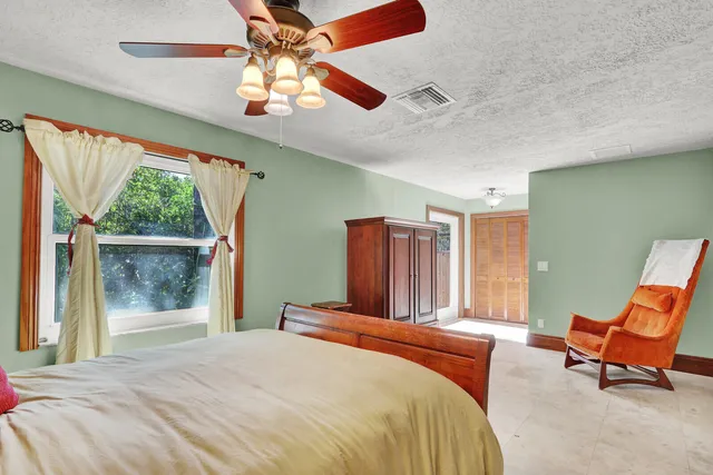 $1,229,000 | 1110 Kriss Lane, Jupiter, FL 33458