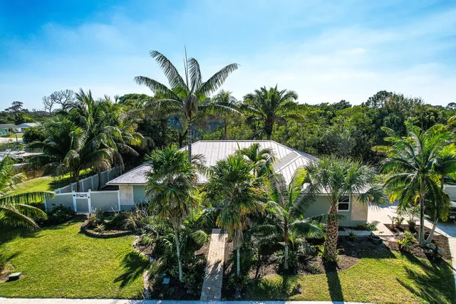 $1,229,000 | 1110 Kriss Lane, Jupiter, FL 33458