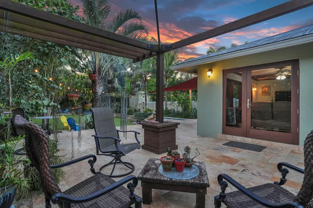 $1,229,000 | 1110 Kriss Lane, Jupiter, FL 33458