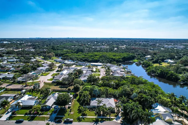 $1,229,000 | 1110 Kriss Lane, Jupiter, FL 33458