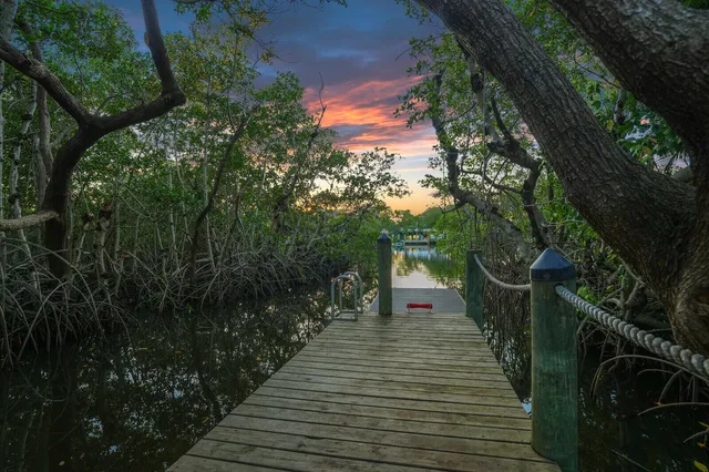 $1,229,000 | 1110 Kriss Lane, Jupiter, FL 33458