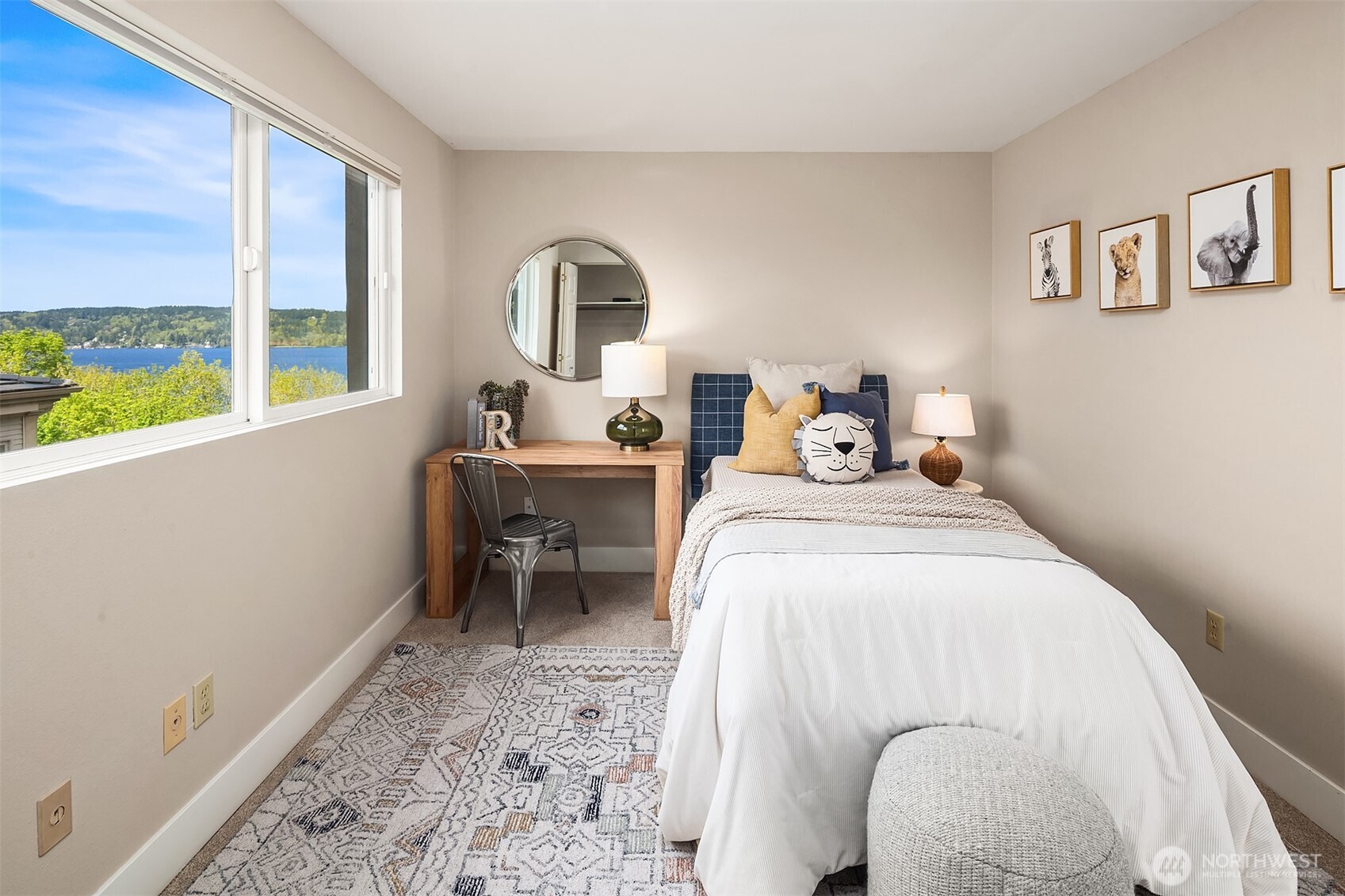 8530 54th Avenue Northeast Seattle, WA 98115 - Photo 22 of 40