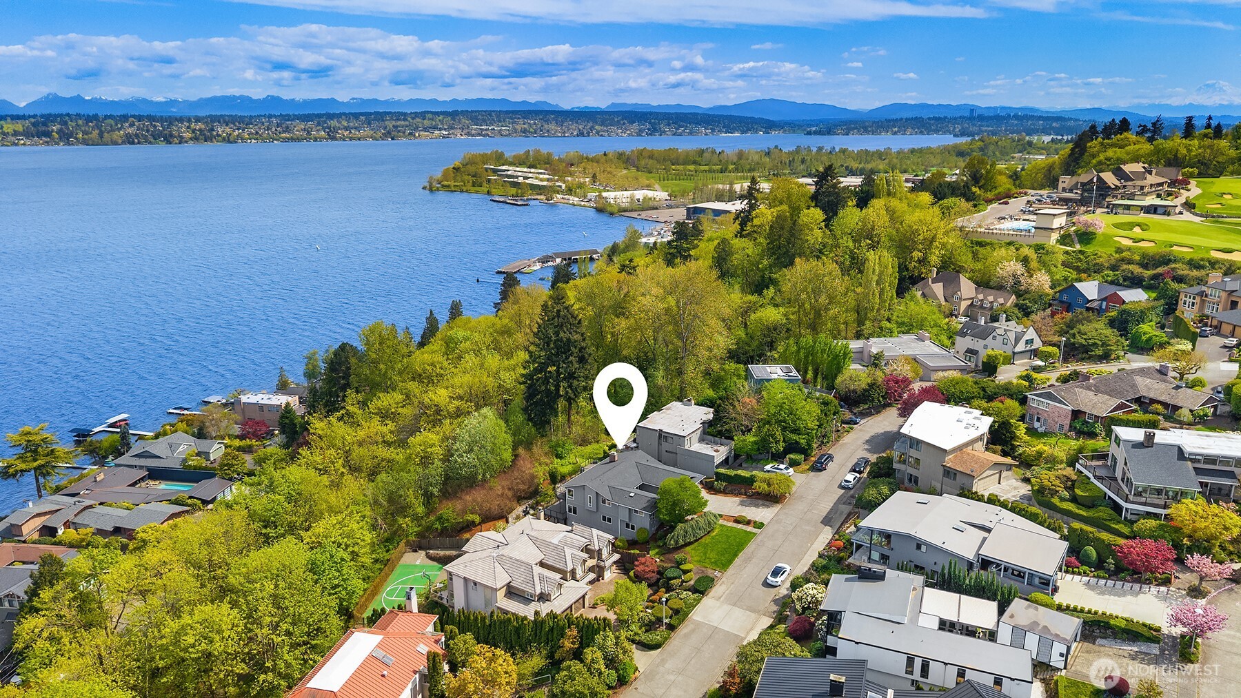 8530 54th Avenue Northeast Seattle, WA 98115 - Photo 39 of 40