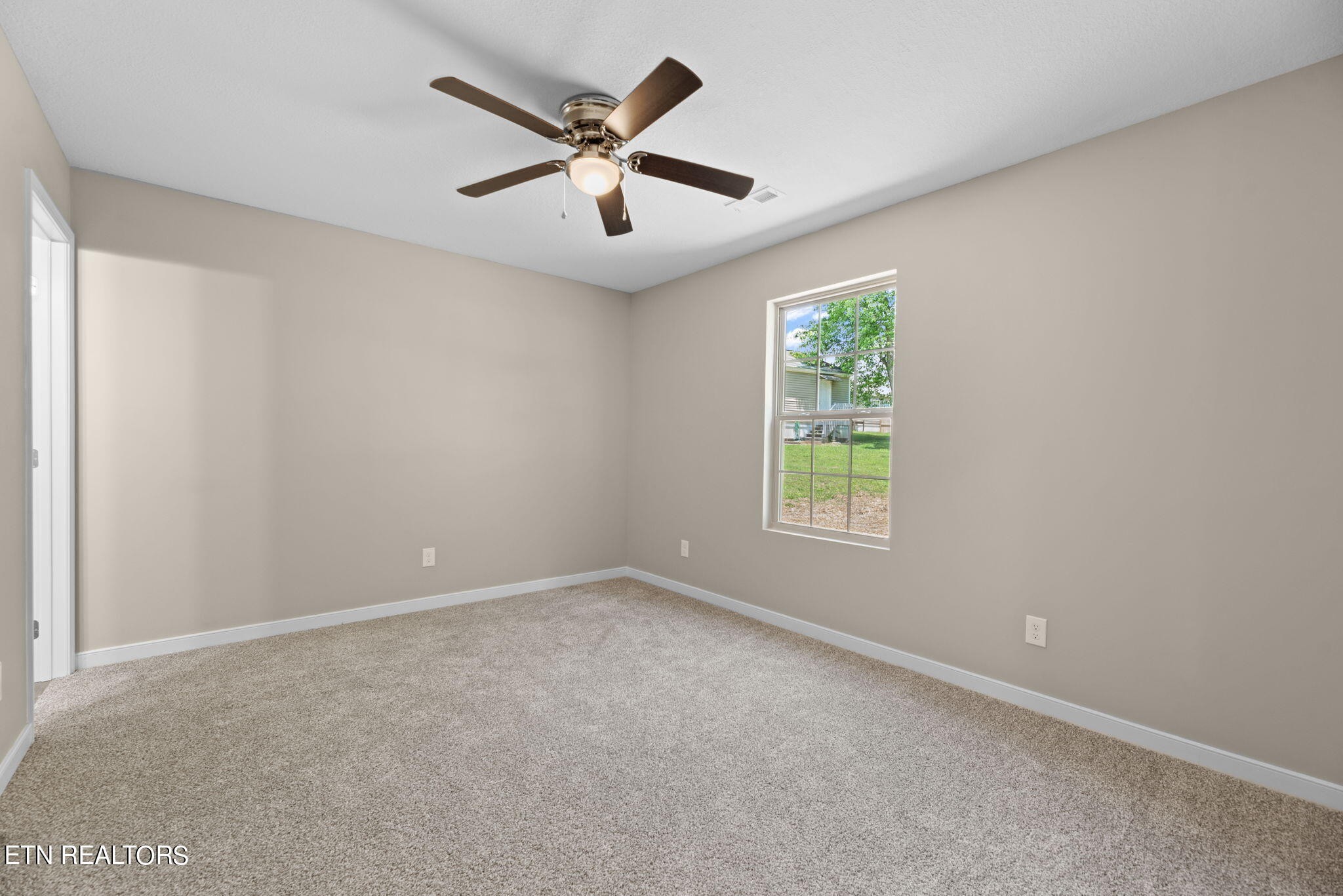166 Louisiana Avenue Oak Ridge, TN 37830 - Photo 11 of 19 Gallery Image 11