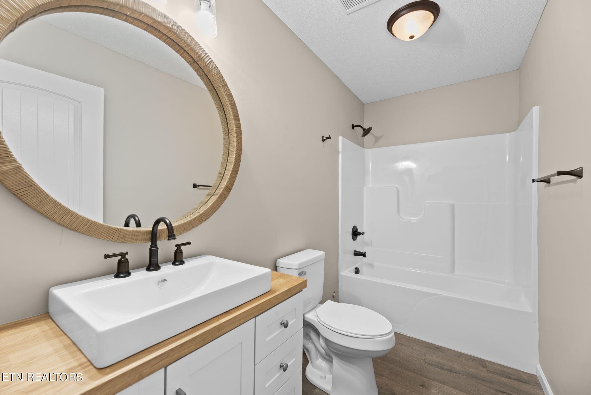 166 Louisiana Avenue Oak Ridge, TN 37830 - Photo 12 of 19 Gallery Image 12