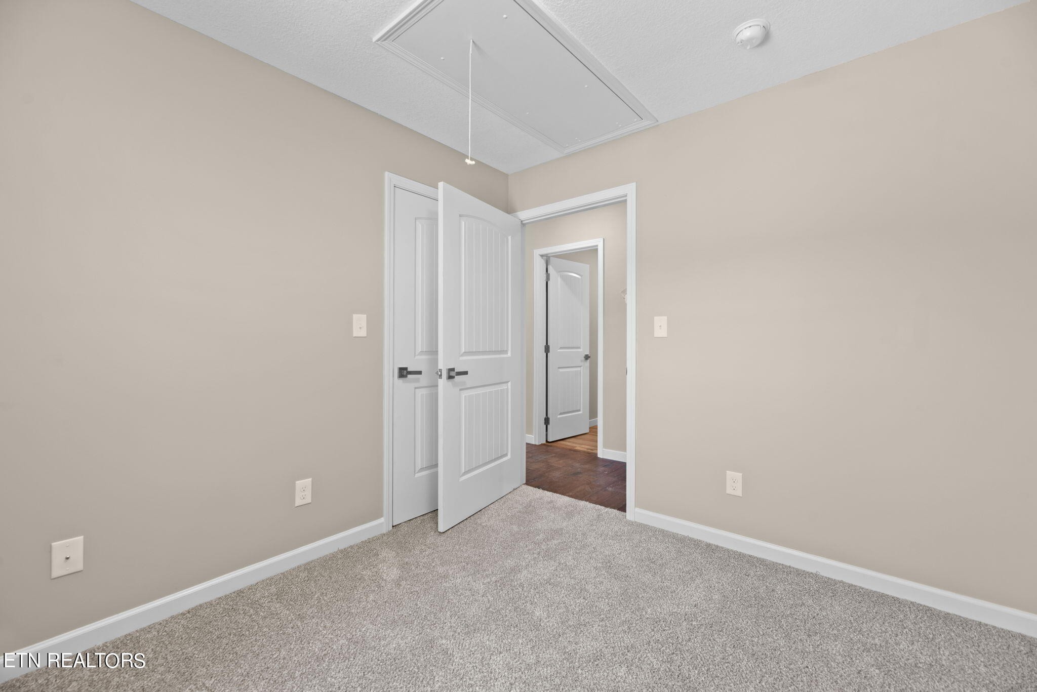 166 Louisiana Avenue Oak Ridge, TN 37830 - Photo 13 of 19 Gallery Image 13