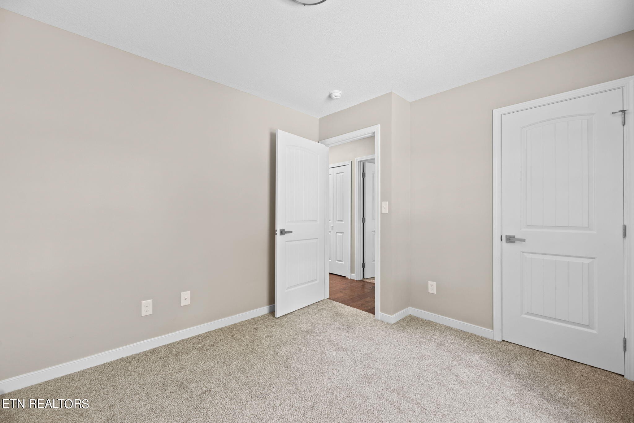 166 Louisiana Avenue Oak Ridge, TN 37830 - Photo 15 of 19 Gallery Image 15