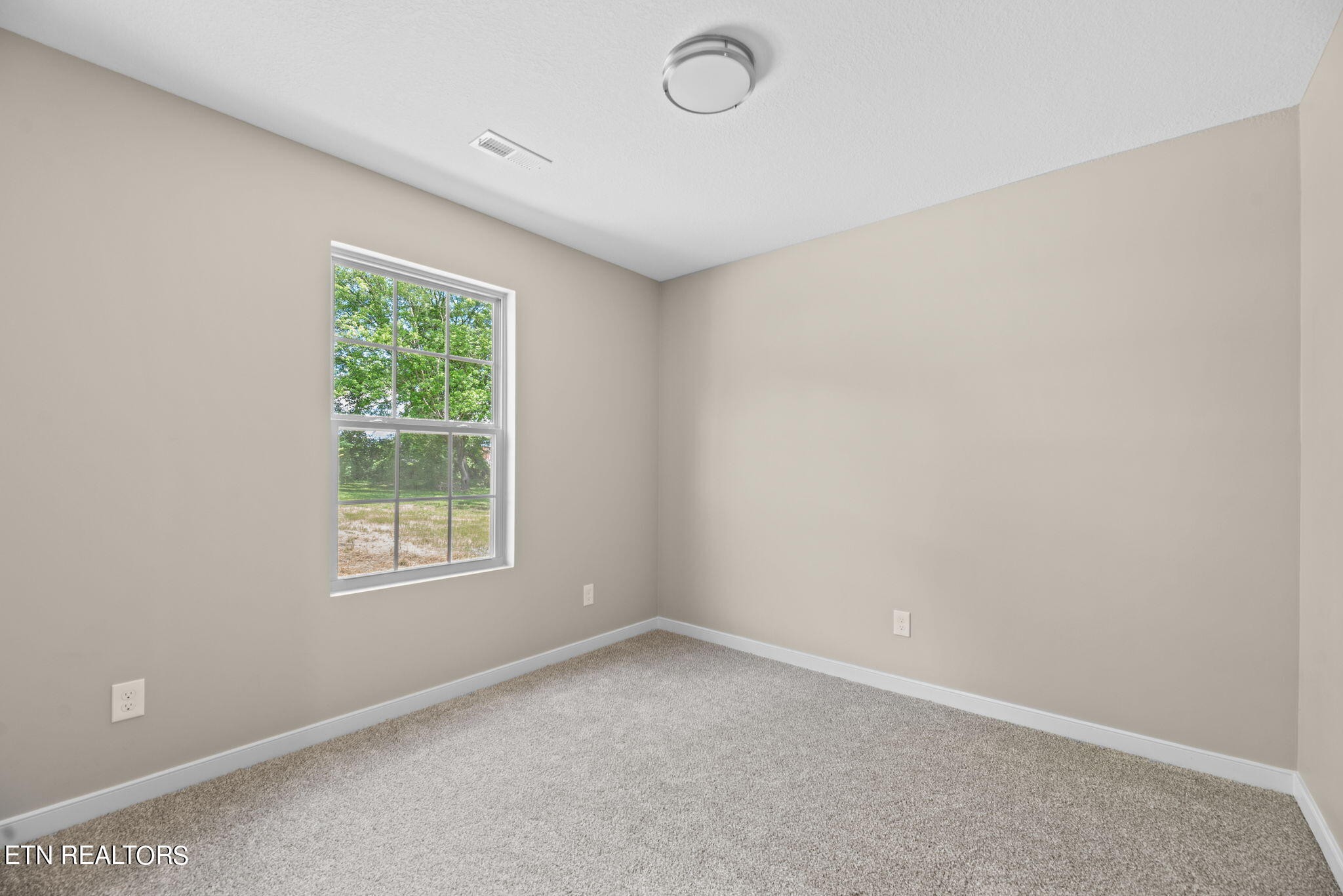 166 Louisiana Avenue Oak Ridge, TN 37830 - Photo 16 of 19 Gallery Image 16