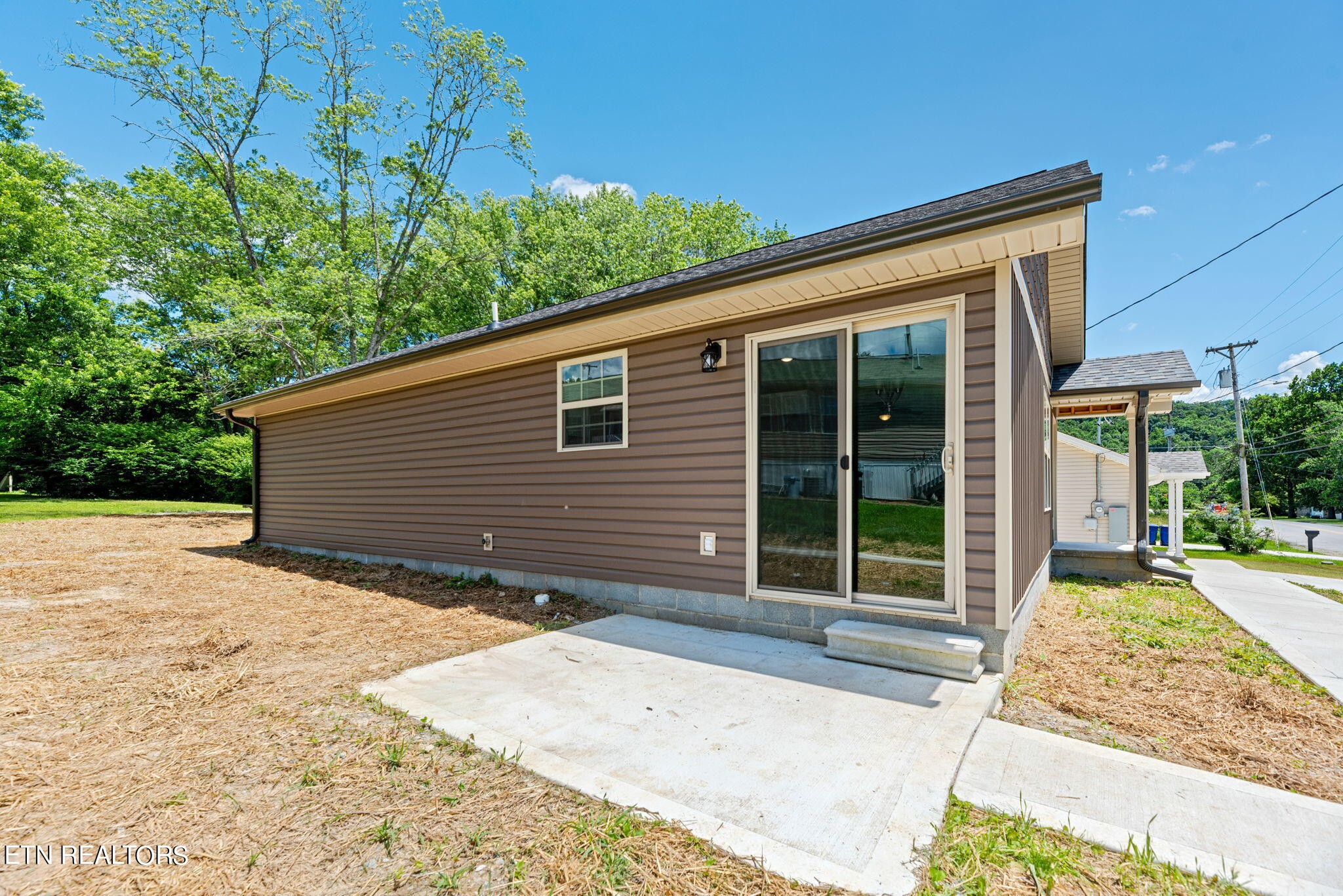 166 Louisiana Avenue Oak Ridge, TN 37830 - Photo 17 of 19 Gallery Image 17