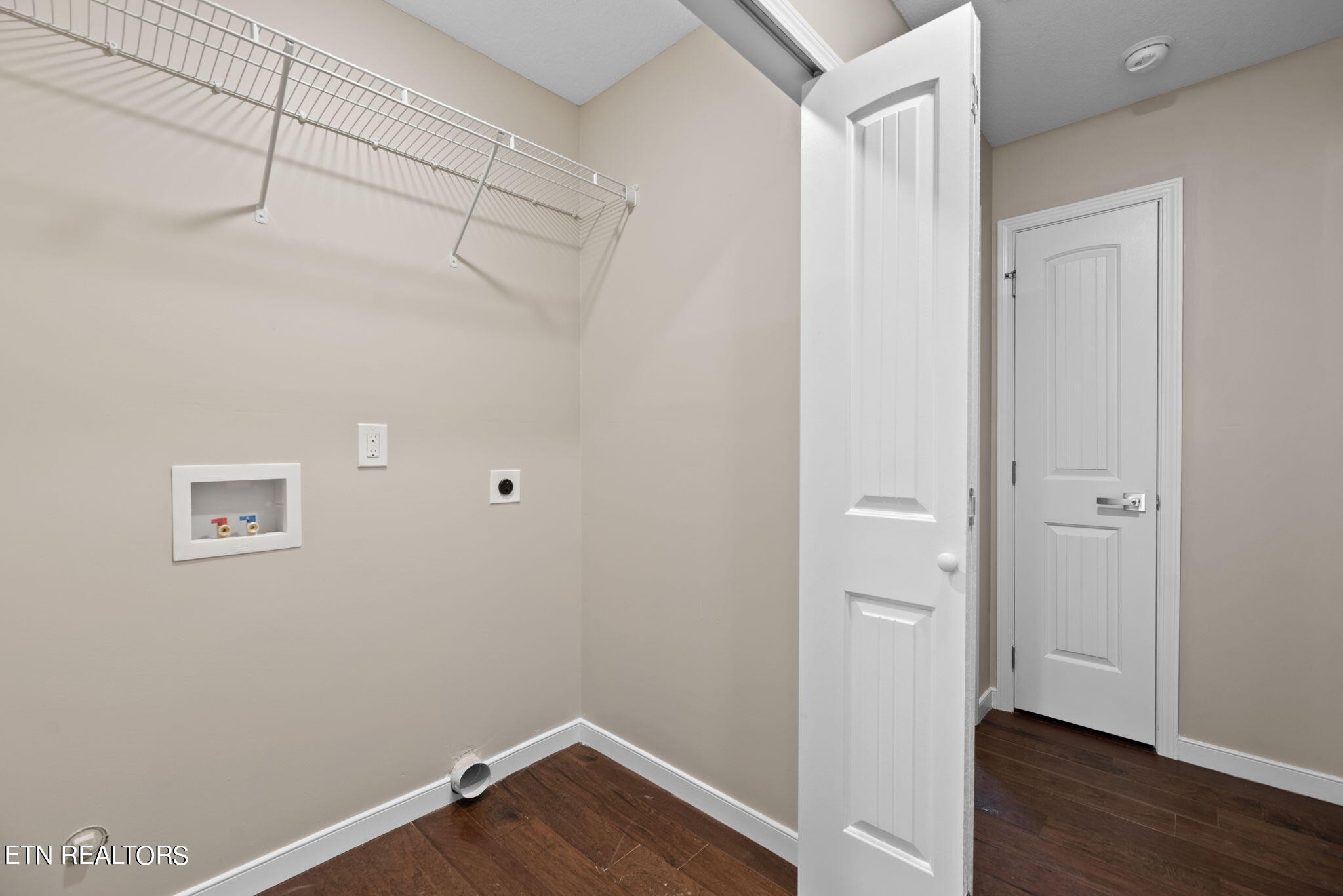 166 Louisiana Avenue Oak Ridge, TN 37830 - Photo 8 of 19 Gallery Image 8